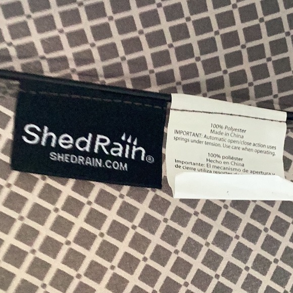 Gray Geometric Pattern Umbrella - Picture 5 of 6